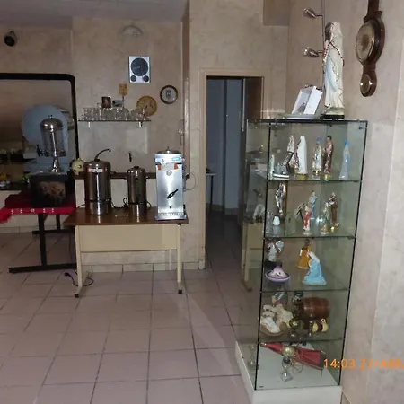 Marial Hotel Lourdes